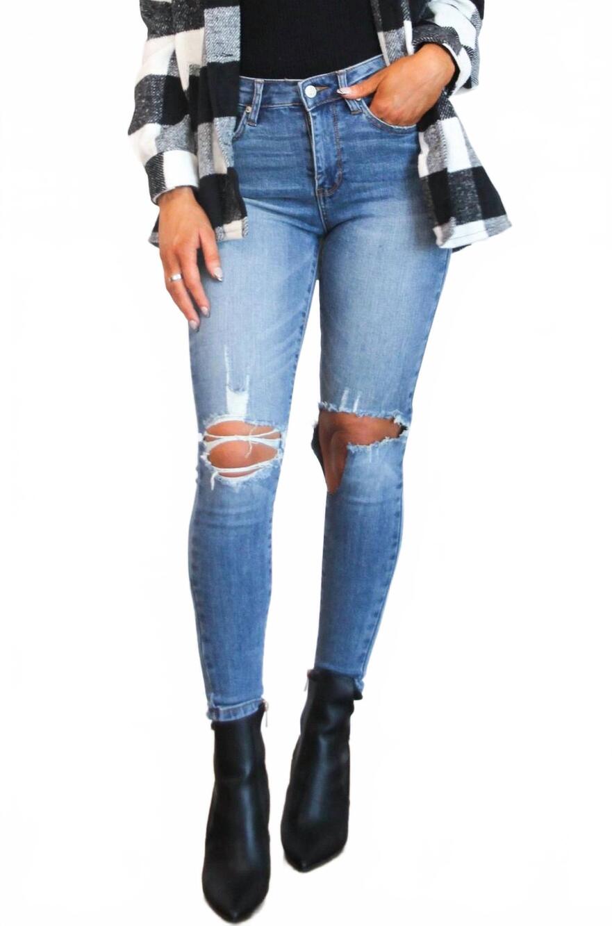 NEW SPECIAL A zoe distressed skinny jeans in blue